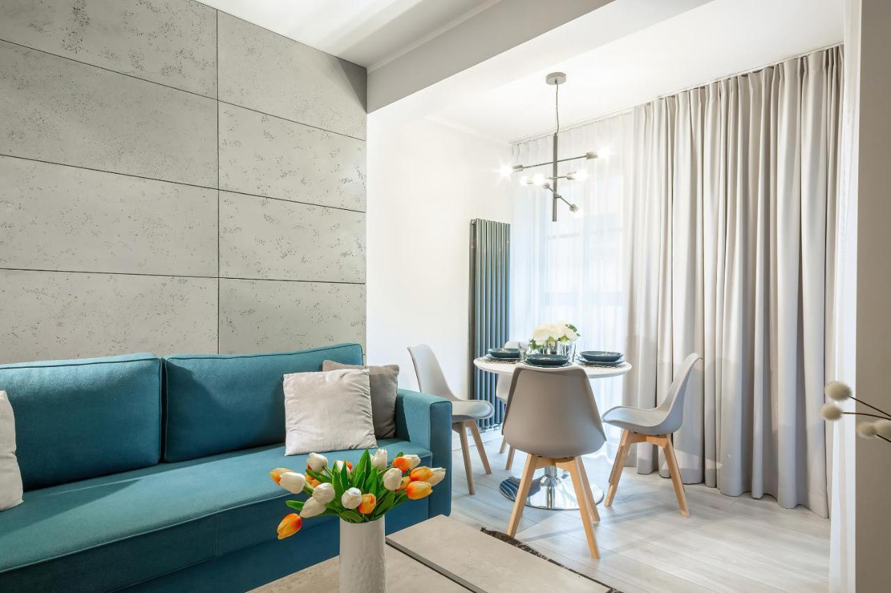 Apartments Cracow Wawrzynca By Noclegi Renters Krakow Luaran gambar
