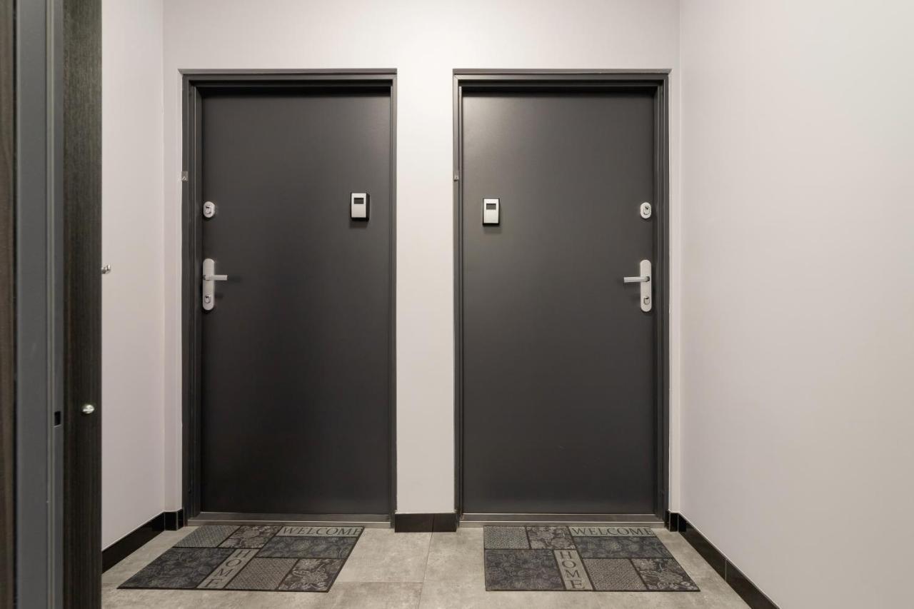 Apartments Cracow Wawrzynca By Noclegi Renters Krakow Luaran gambar