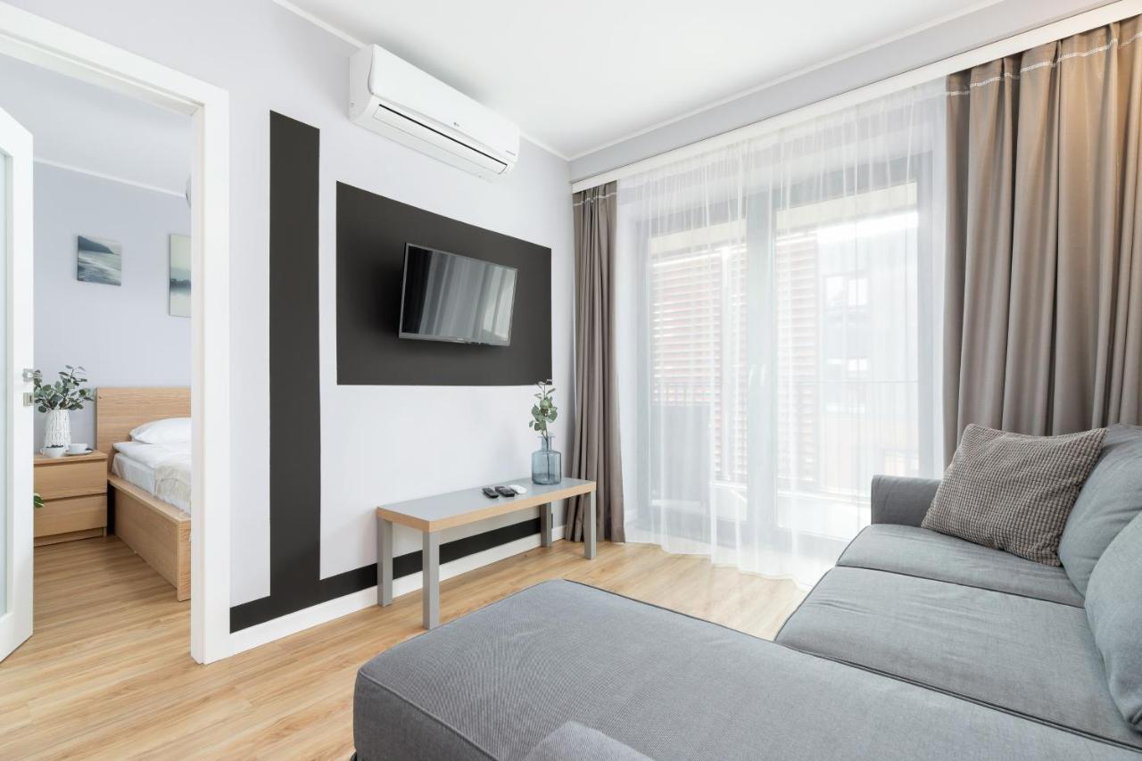 Apartments Cracow Wawrzynca By Noclegi Renters Krakow Luaran gambar