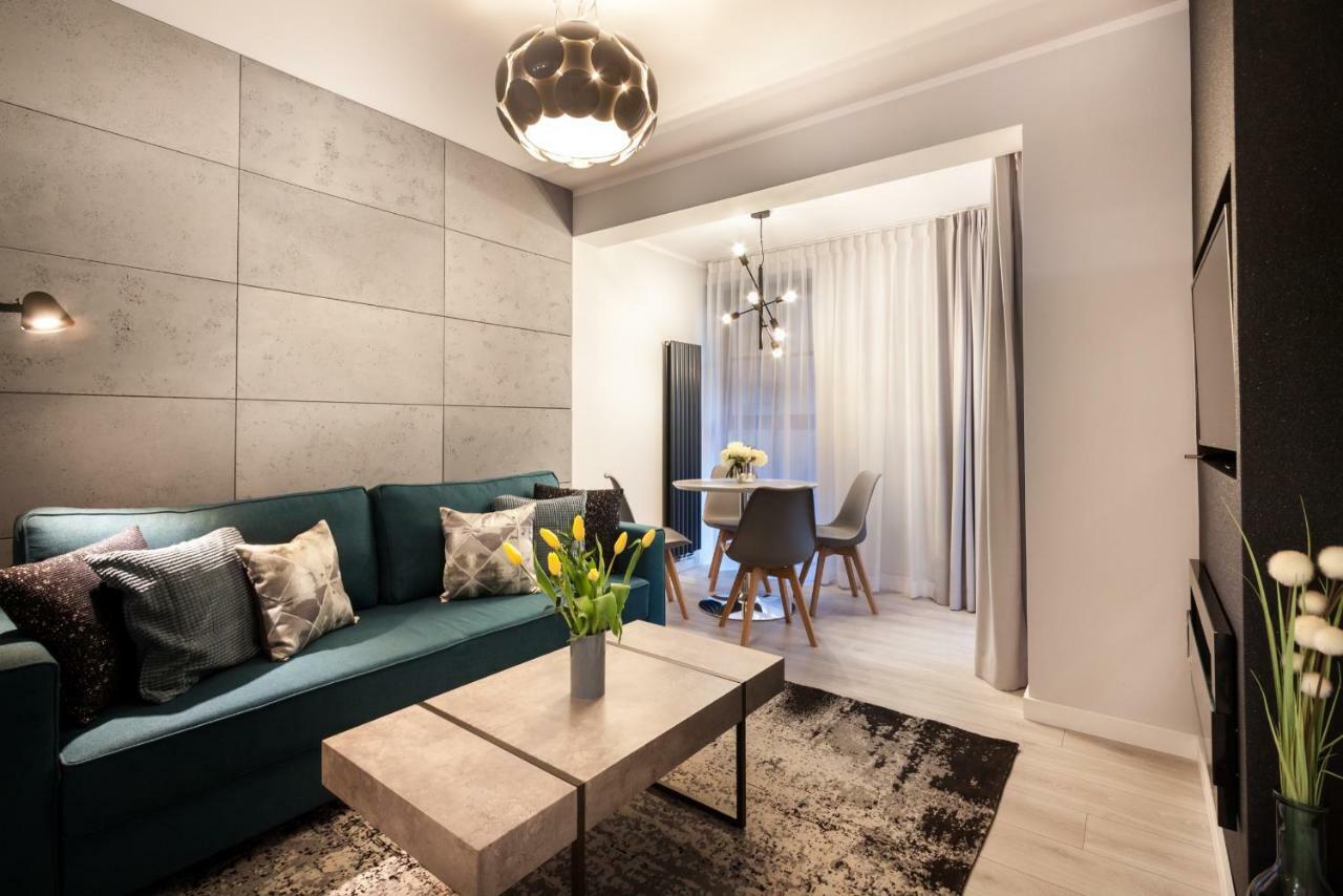 Apartments Cracow Wawrzynca By Noclegi Renters Krakow Luaran gambar